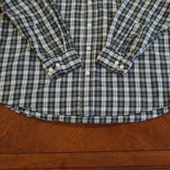 3/$20 American outpost L long sleeve w/pocket - Picture 5 of 7